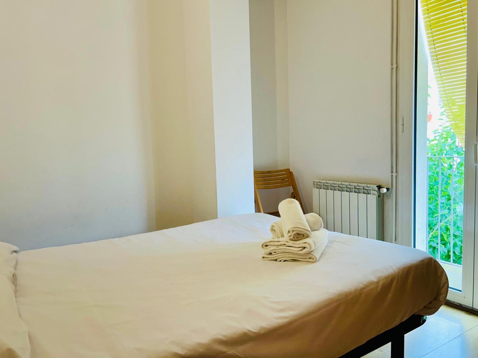 Apartaments Ample Port Marina Palamós Eksteriør bilde
