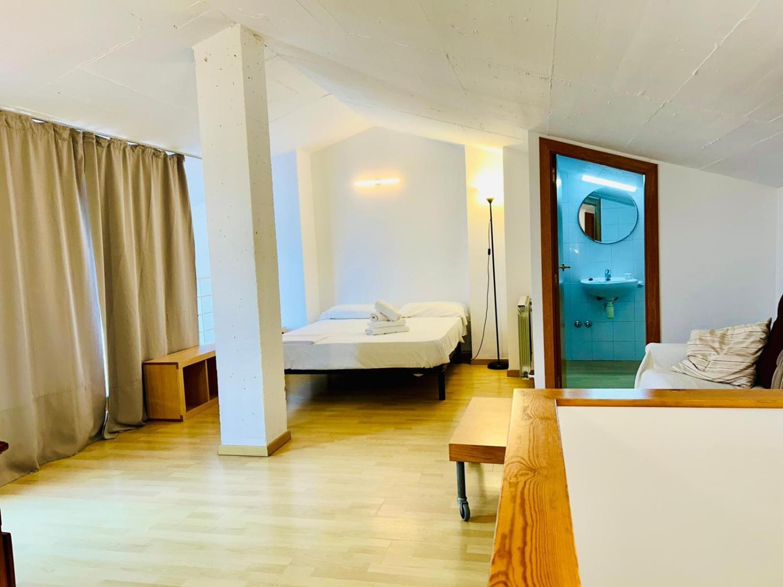 Apartaments Ample Port Marina Palamós Eksteriør bilde