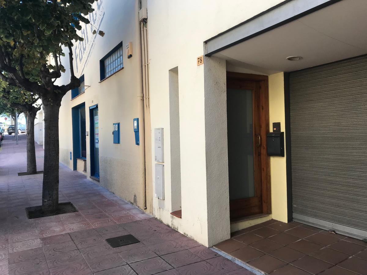 Apartaments Ample Port Marina Palamós Eksteriør bilde