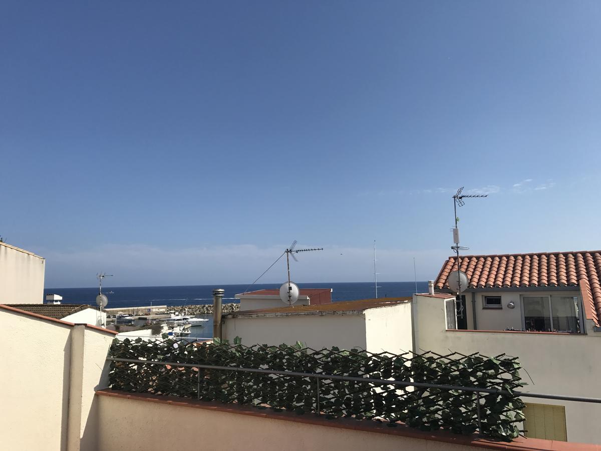 Apartaments Ample Port Marina Palamós Eksteriør bilde
