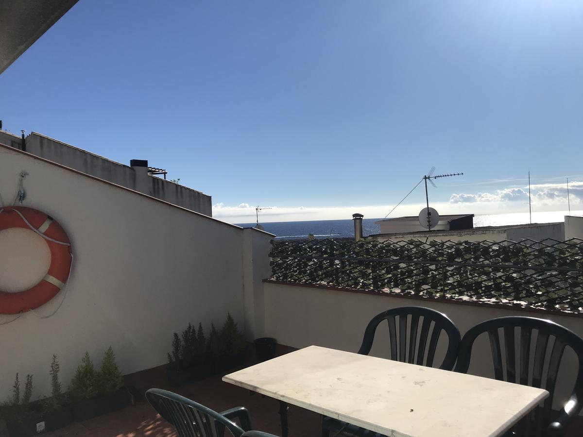 Apartaments Ample Port Marina Palamós Eksteriør bilde